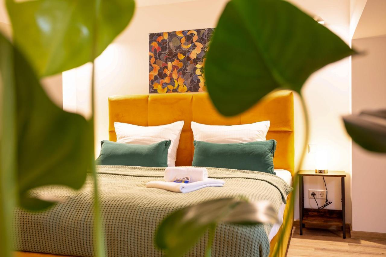 Soulscape Apartments Loft Zwickau Citycenter Mit Tg-Stellplatz, Magenta-Tv Und Klima Esterno foto
