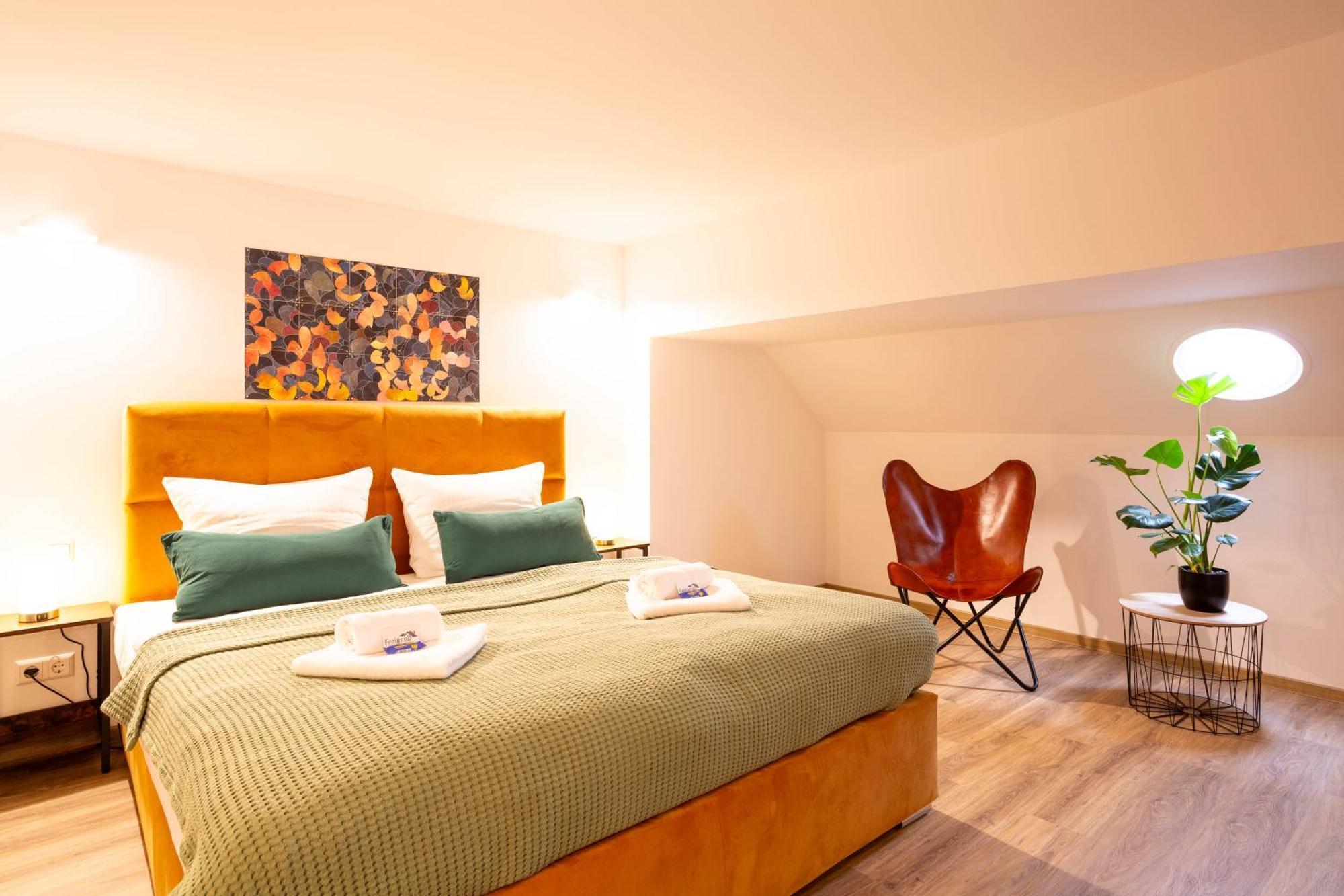 Soulscape Apartments Loft Zwickau Citycenter Mit Tg-Stellplatz, Magenta-Tv Und Klima Esterno foto
